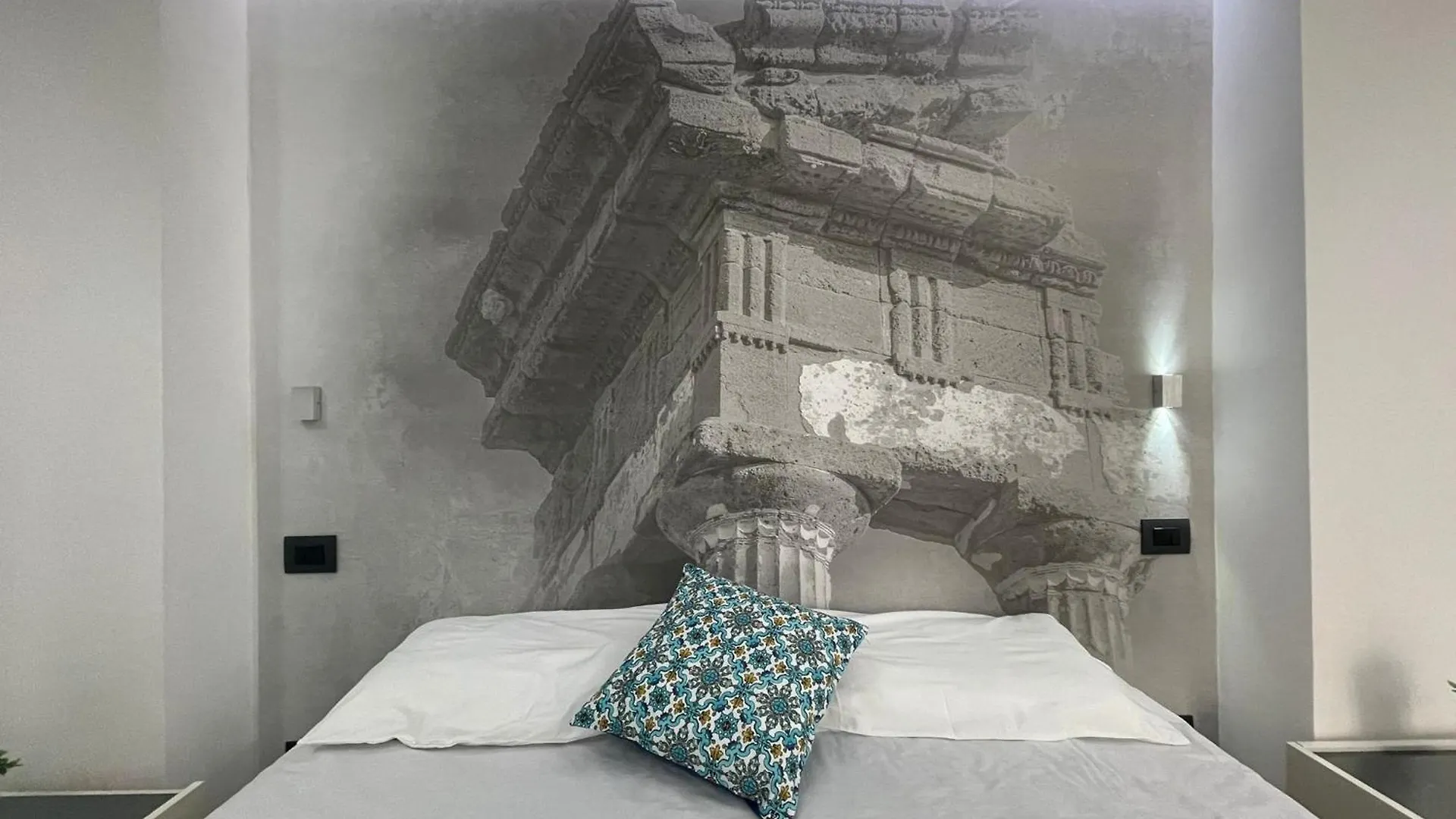 Pizzuco Holiday Rooms Montallegro Italy